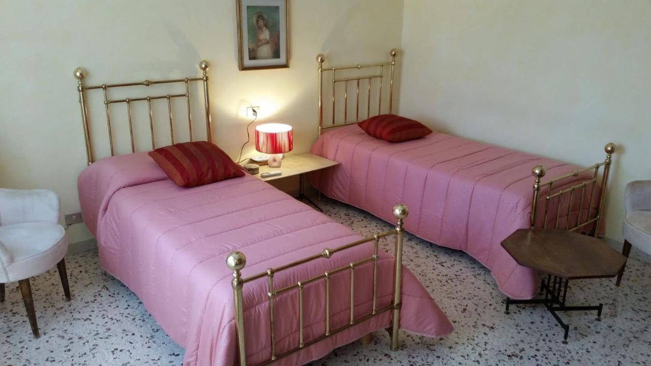 Tora House Hotel Catania Ngoại thất bức ảnh